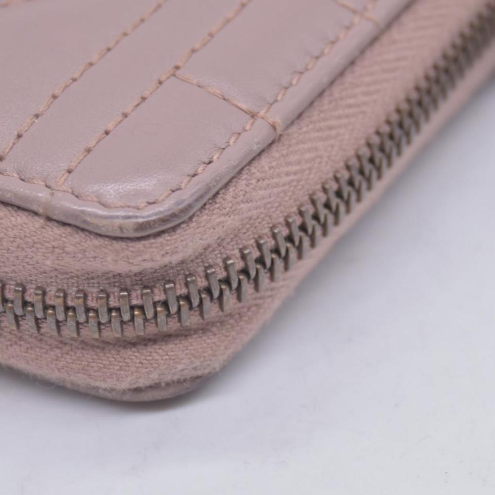 $820 GUCCI Quilted Nappa Faux Pearl GG Marmont Zip Around Wallet Taupe CONSIGNMENT 10021284