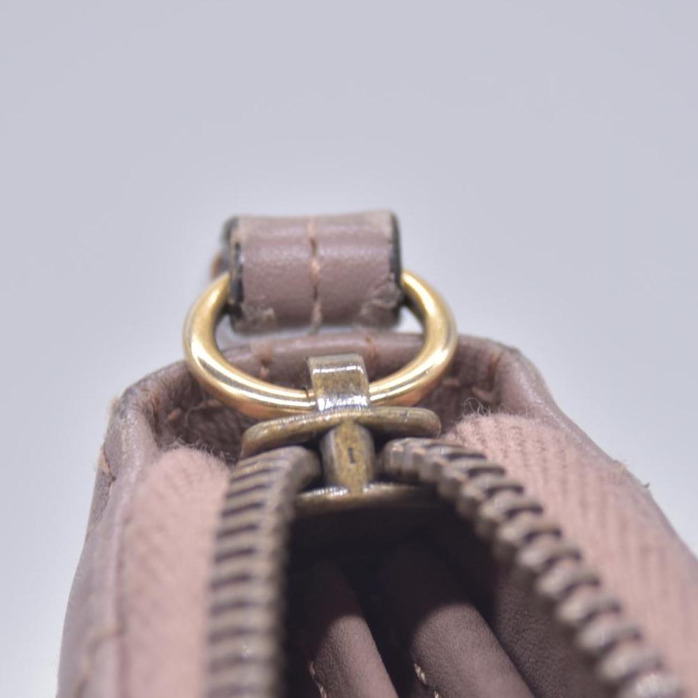 $820 GUCCI Quilted Nappa Faux Pearl GG Marmont Zip Around Wallet Taupe CONSIGNMENT 10021284