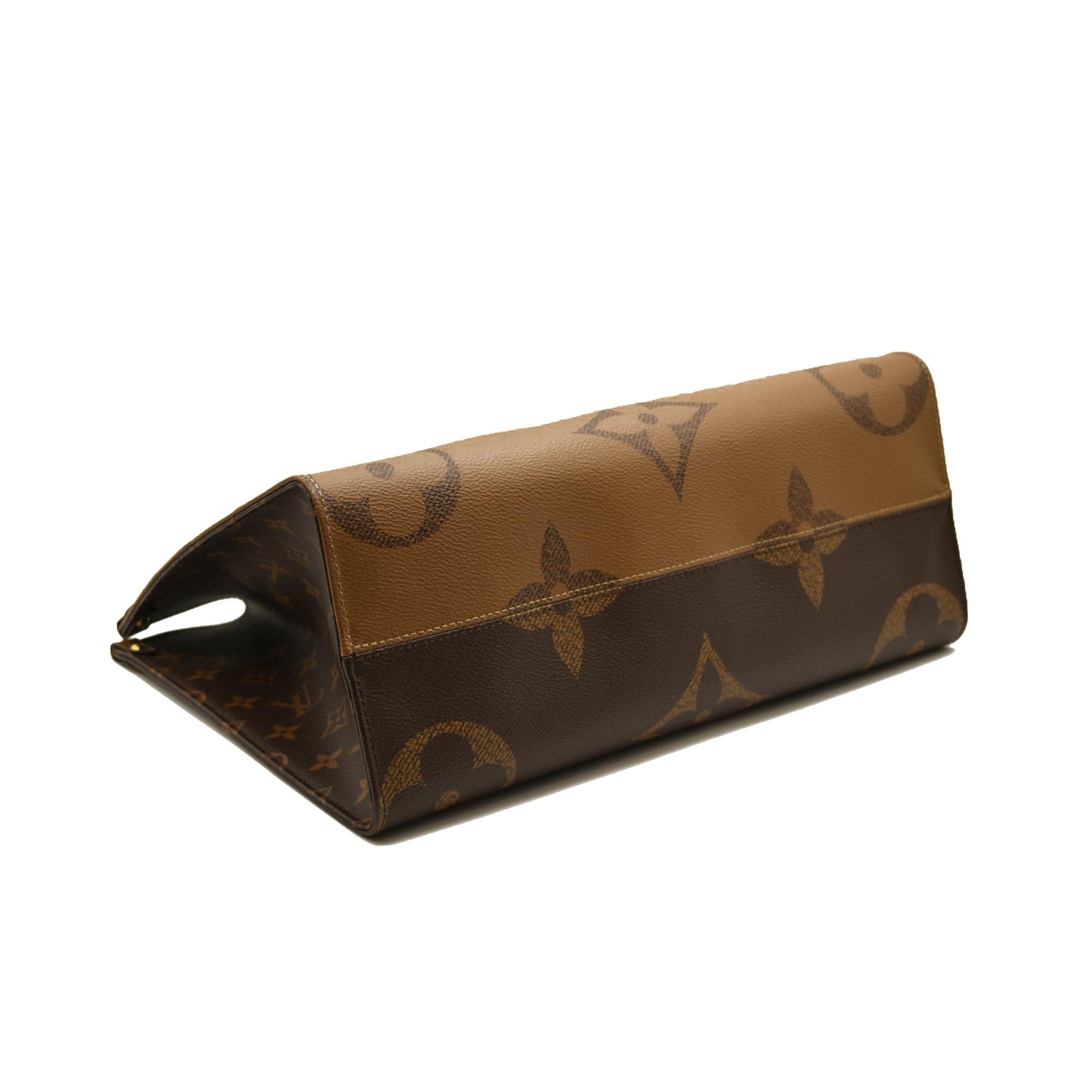 LOUIS VUITTON Reverse Monogram Giant Onthego MM TR3260