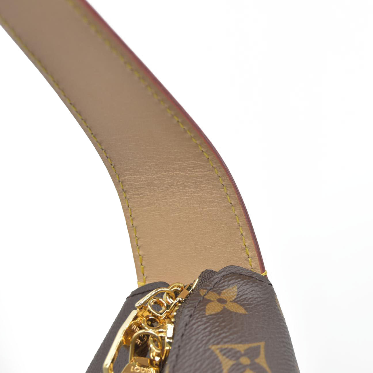$2740 Louis Vuitton LV Monogram Slouchy MM