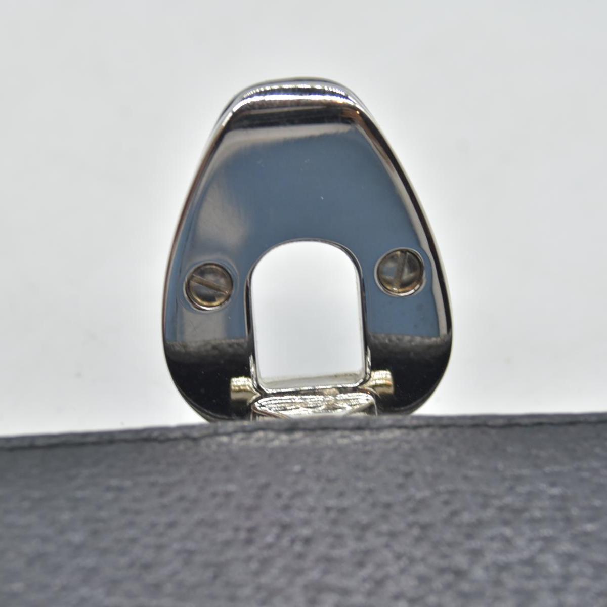 Gucci Vintage Leather Wallet CONSIGNMENT