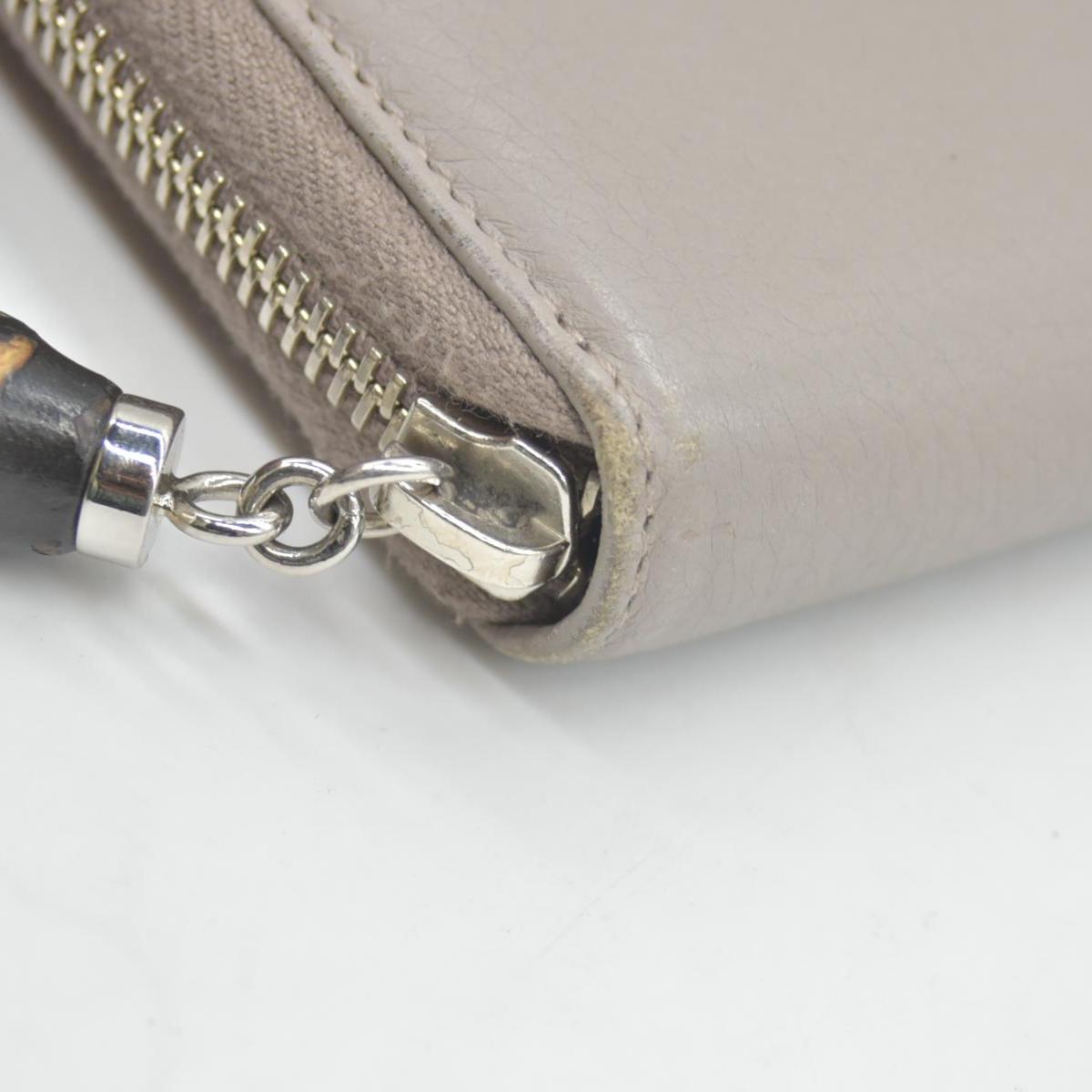 $660 Gucci Bamboo Tassel Continental Bamboo Accent Continental Wallet CONSIGNMENT