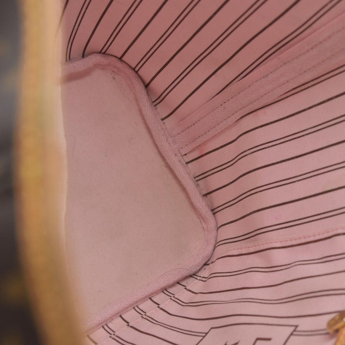 $2170 Louis Vuitton Neverfull MM Monogram Rose Ballerine