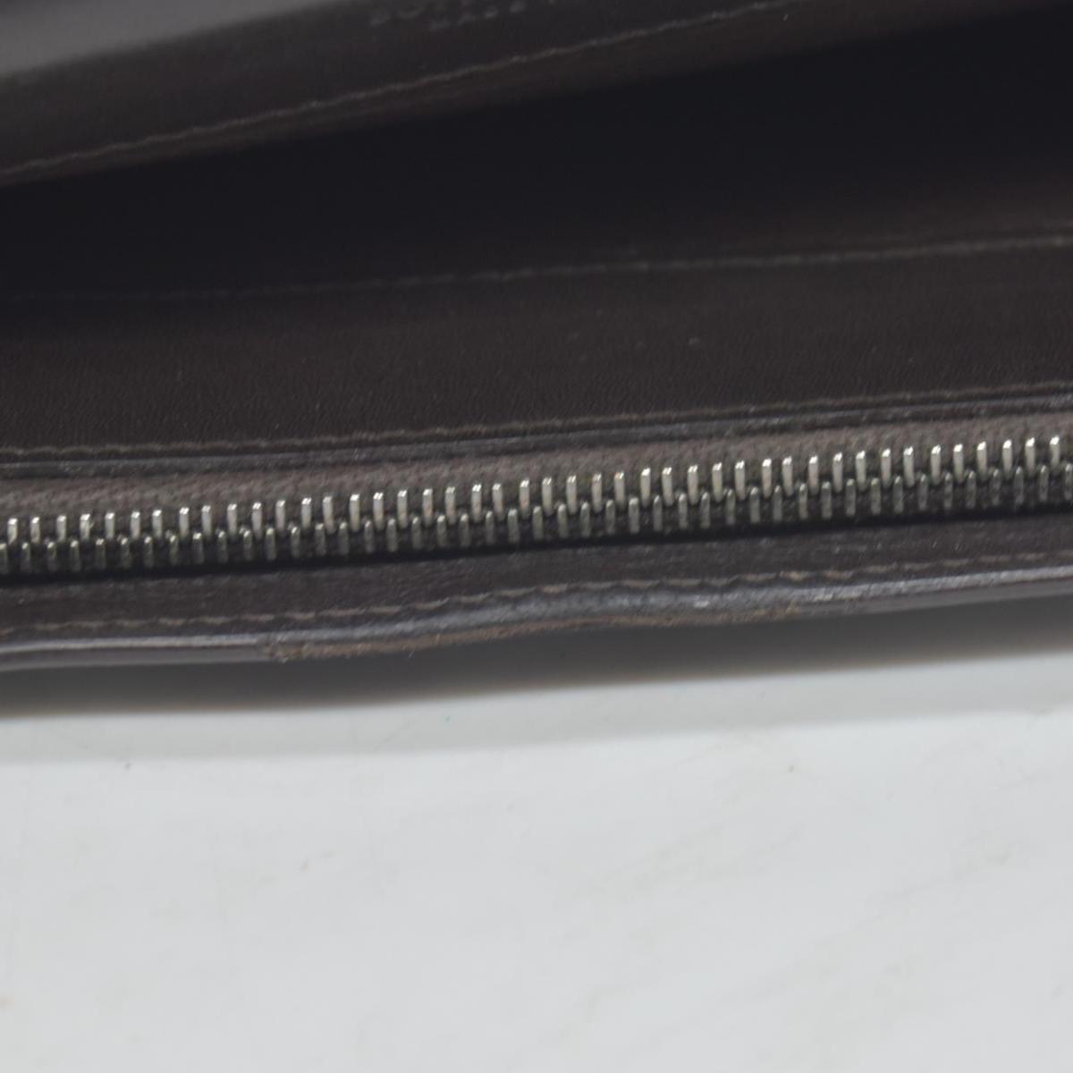 Bottega Veneta Intrecciato Brown Bifold Long Wallet CONSIGNMENT
