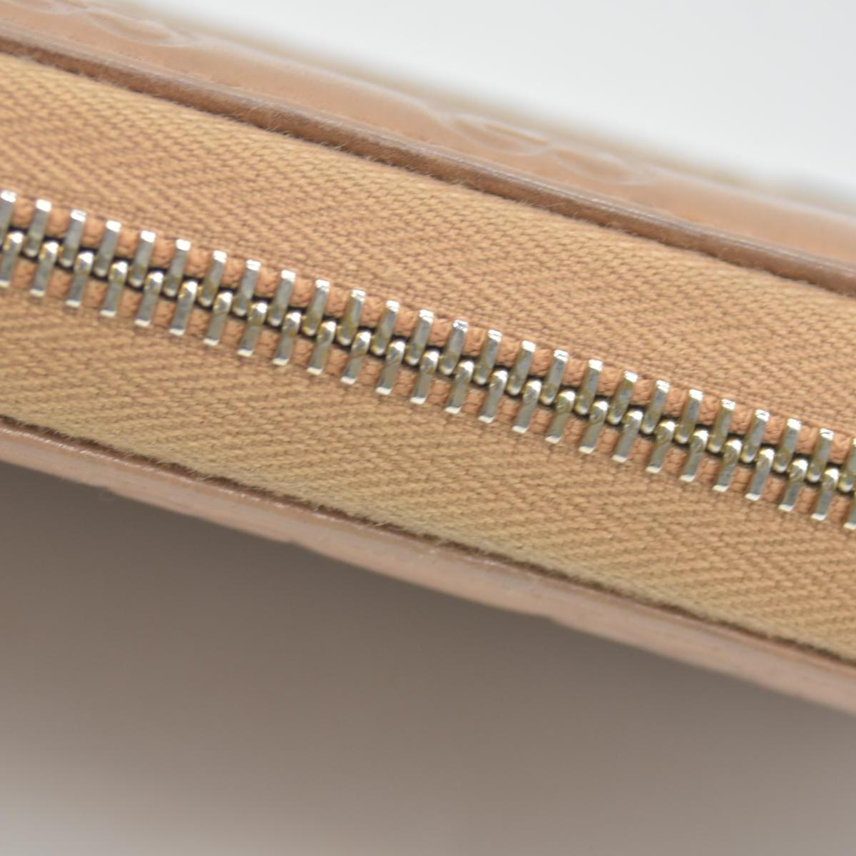 $820 Gucci Guccissima Signature Microguccissima Bree Zip Around Wallet Beige CONSIGNMENT