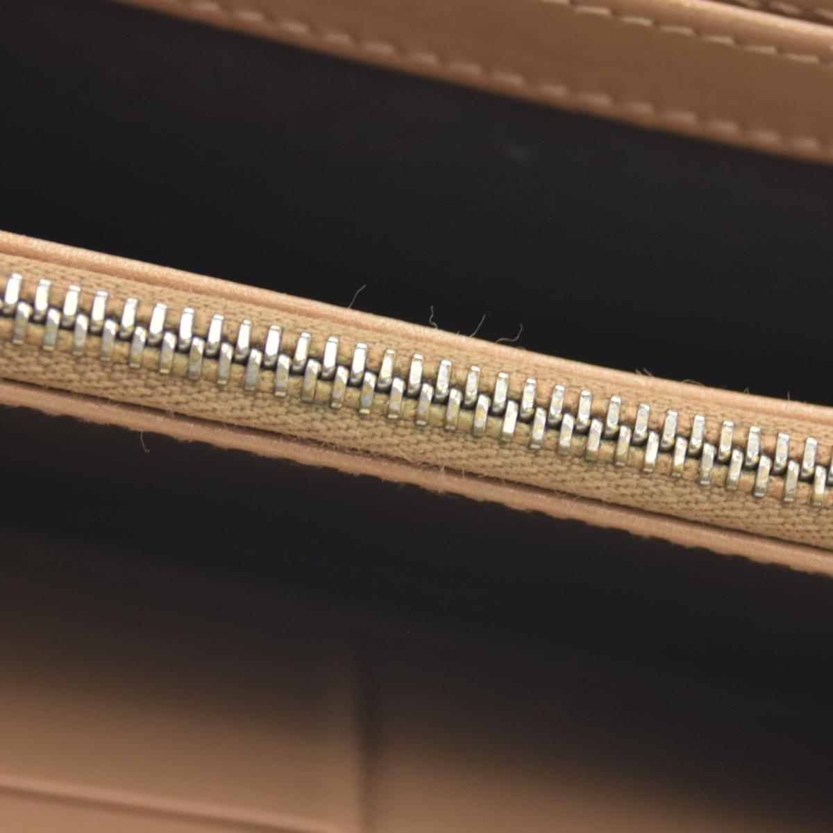 $820 Gucci Guccissima Signature Microguccissima Bree Zip Around Wallet Beige CONSIGNMENT