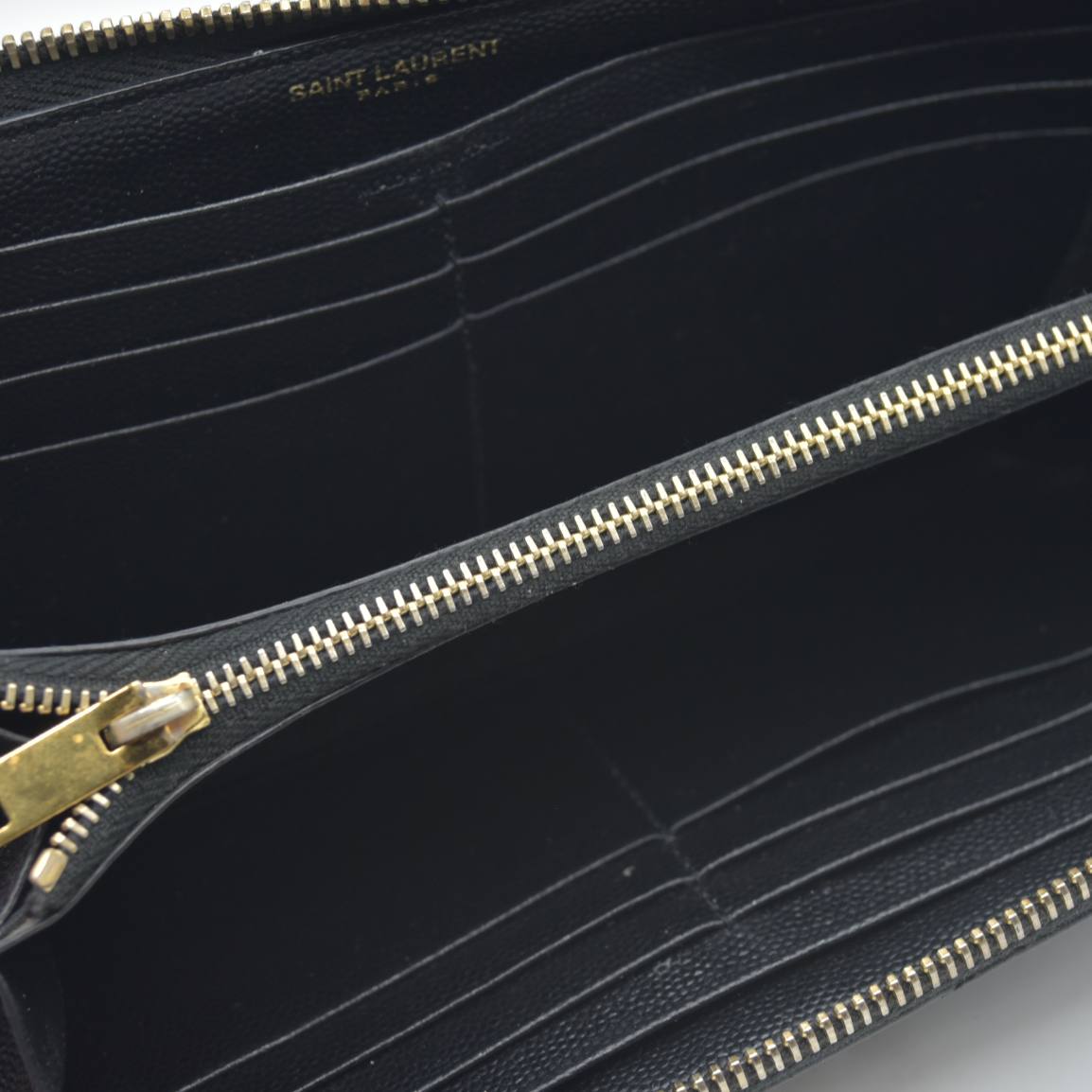 $950 Saint Laurent Grain De Poudre Matelasse Chevron Monogram Zip Around Wallet Black 2015