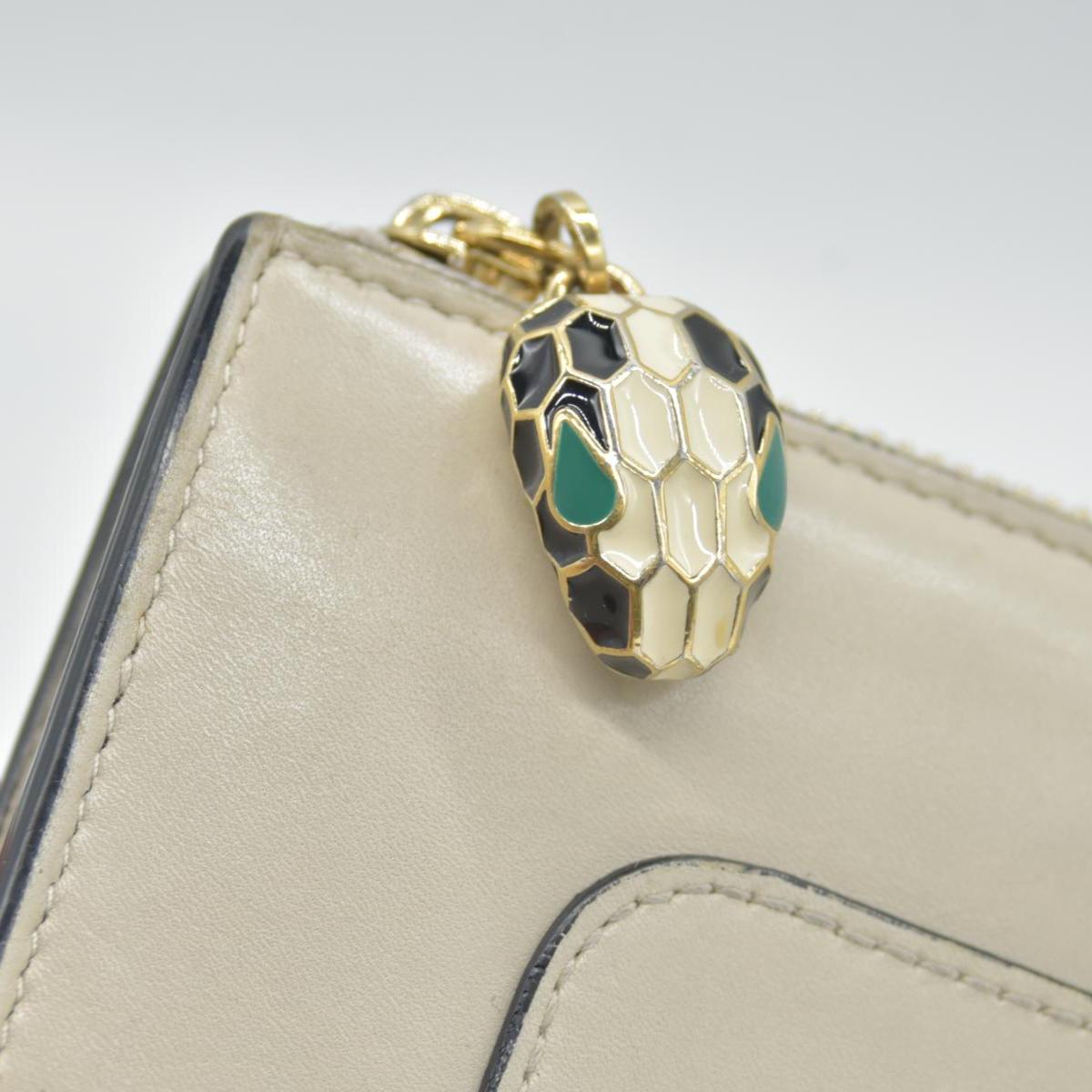 $840 Bvlgari Serpenti leather wallet CONSIGNMENT