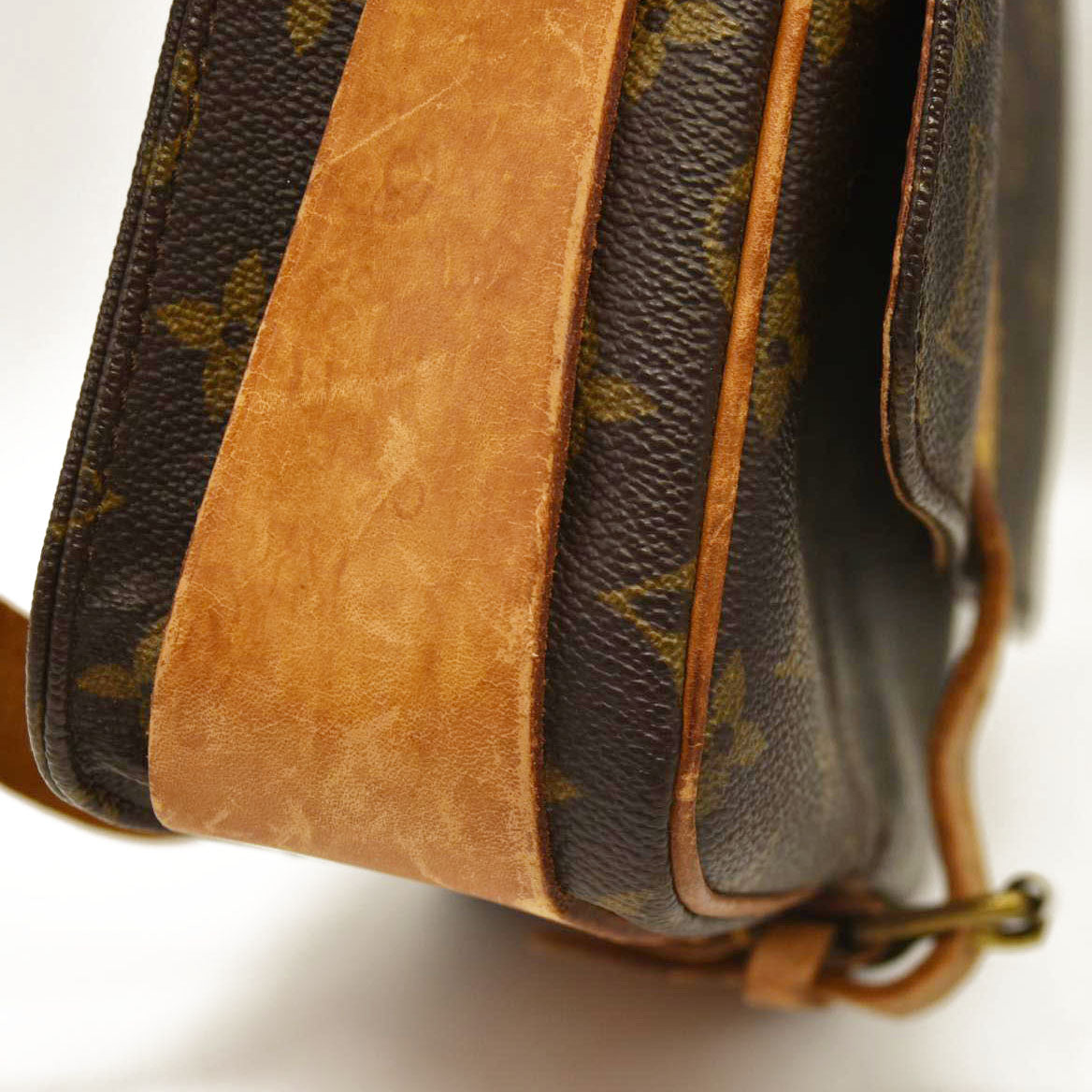 Louis Vuitton  Monogram Cartouchiere 26 	864SL