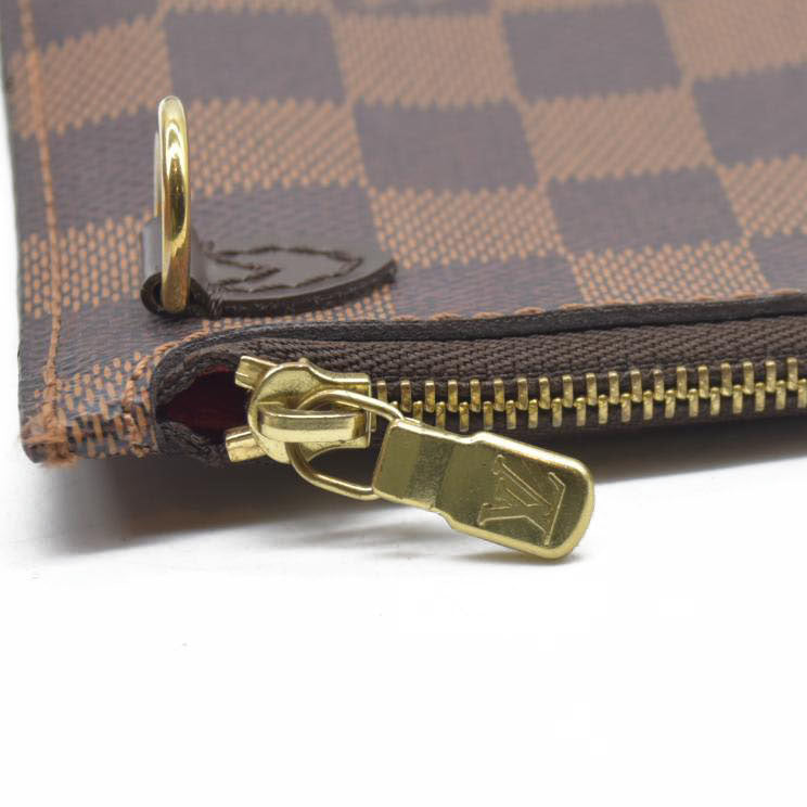 $1150 Louis Vuitton  Damier Ebene Neverfull MM GM Pochette