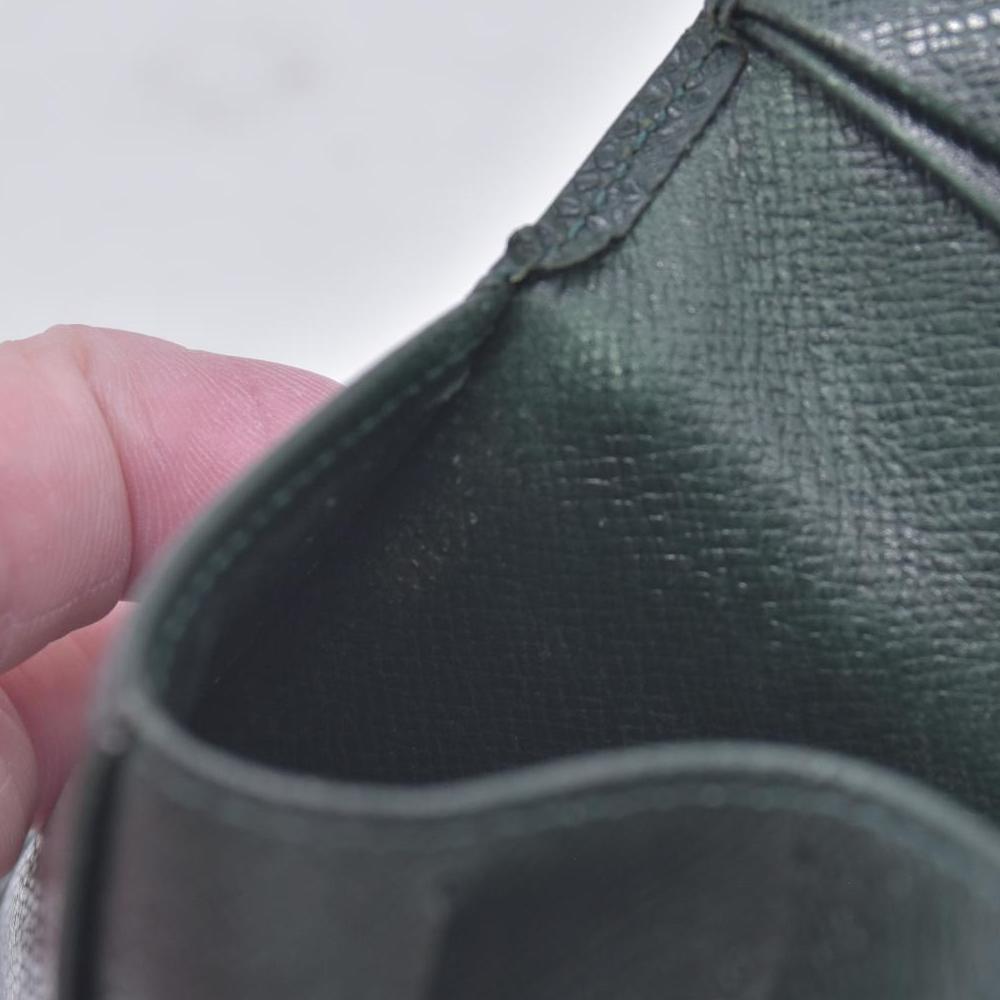 $420 2013 LOUIS VUITTON Taiga Leather Pocket Organizer Card Holder Epicea Green MI0143 CONSIGNMENT 10021206