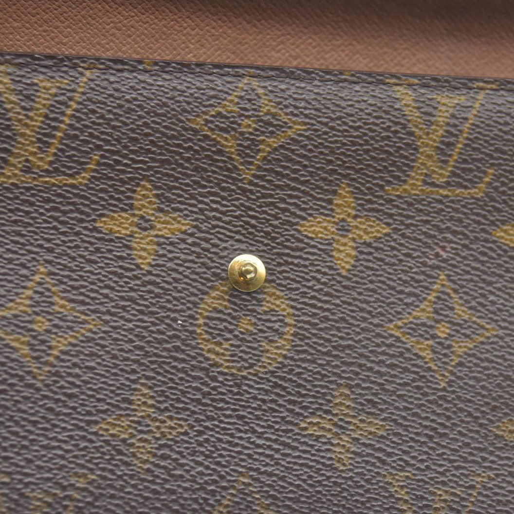 AUCTION $720 Louis Vuitton Monogram Porte Tresor International Trifold Long Wallet TH1917