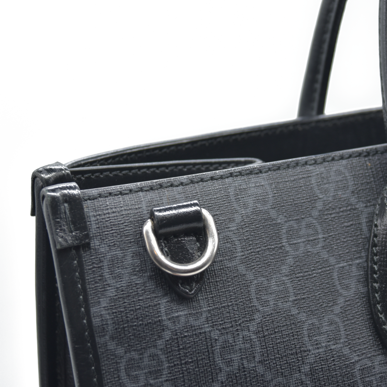 $2150 GUCCI GG Supreme Monogram Textured Dollar Calfskin Medium Retro Interlocking G Tote Bag in Black