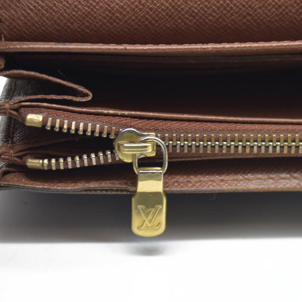 AUCTION $720 Louis Vuitton Monogram Portefeiulle Sarah Long Bifold Wallet Brown CA0049