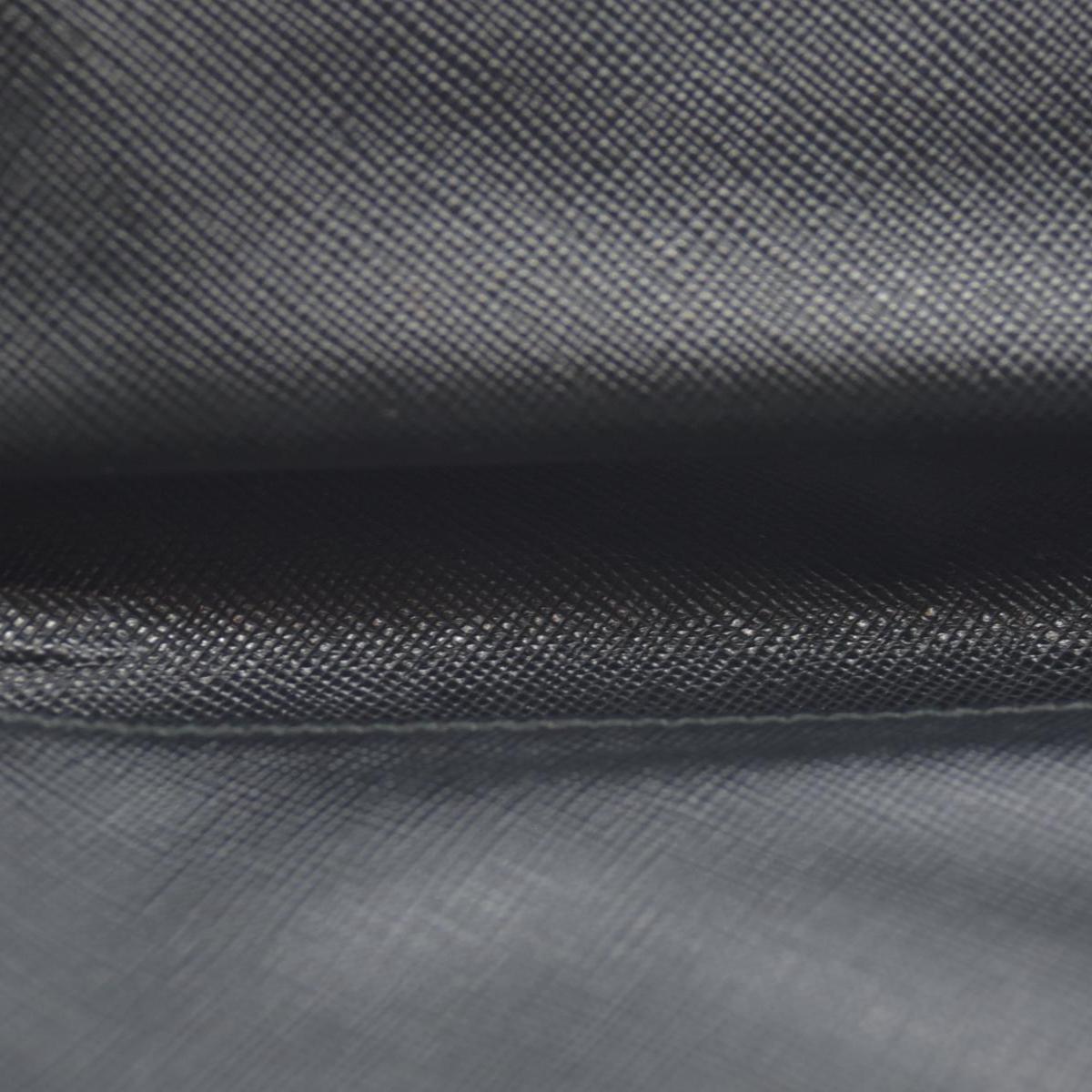 $1070 Prada Black Saffiano Leather Travel Zip Around Wallet CONSIGNMENT