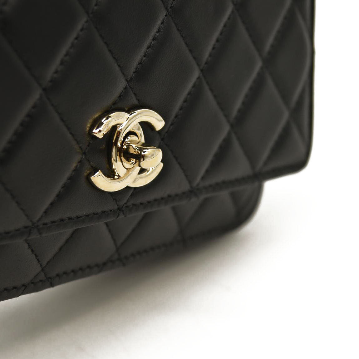 CHANEL  Lambskin Quilted Trendy CC Wallet On Chain WOC Black