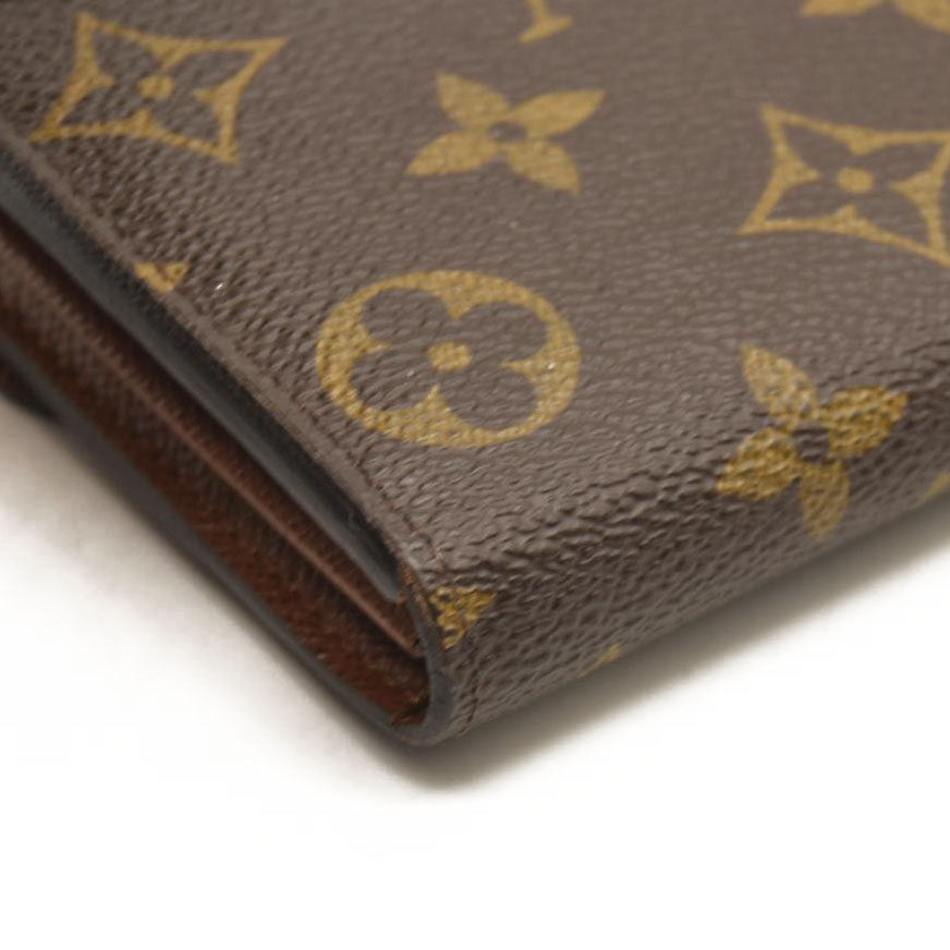 LOUIS VUITTON Monogram Sarah Wallet  CT0188