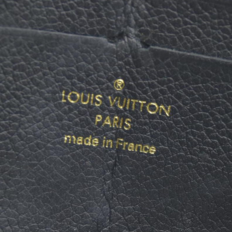 $1070 Prada Black Saffiano Leather Travel Zip Around Wallet CONSIGNMENT