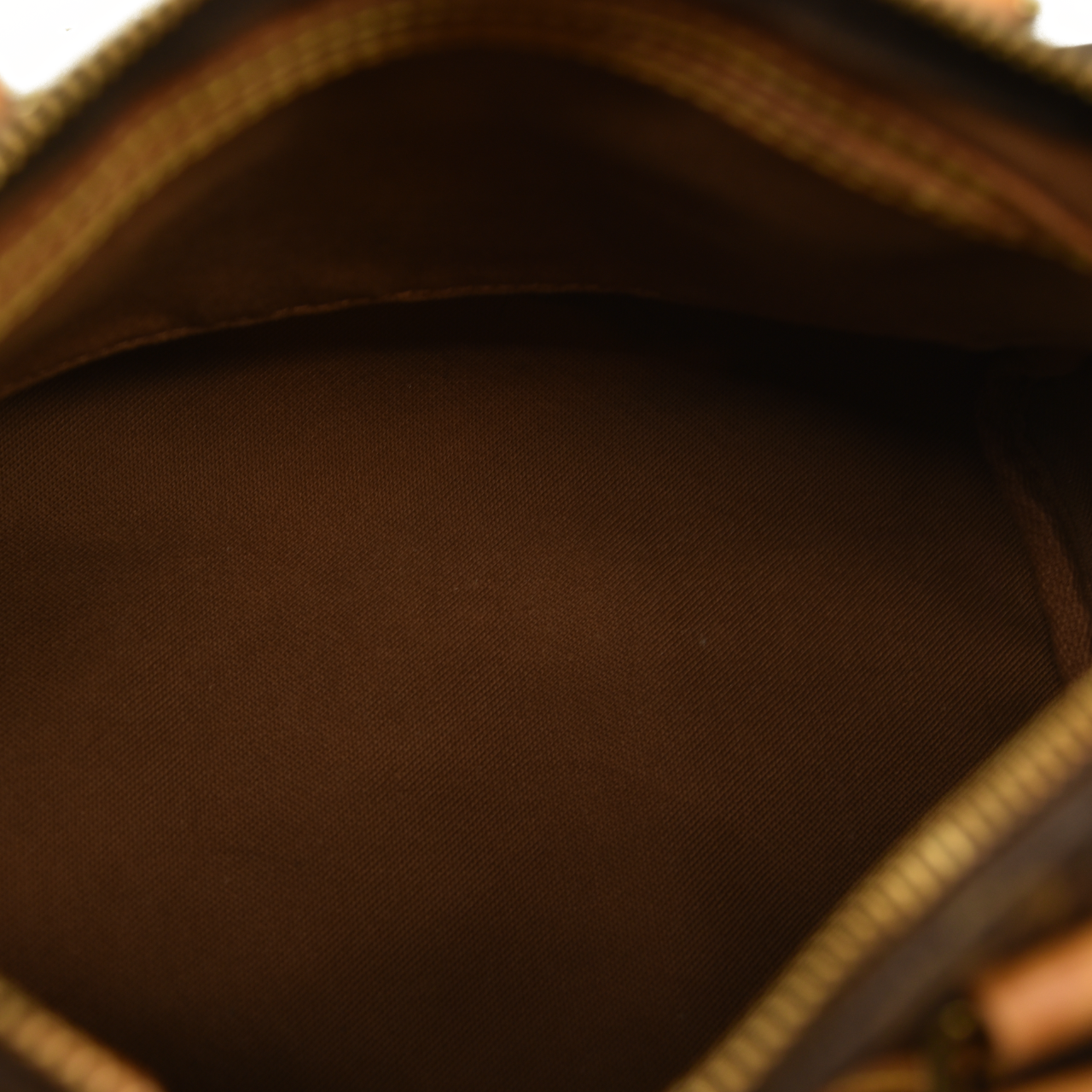 Louis Vuitton  Monogram Speedy 25