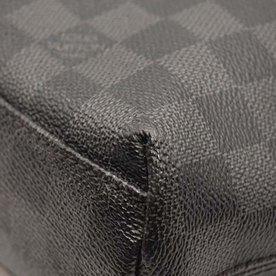 Louis Vuitton Damier Graphite Mick PM