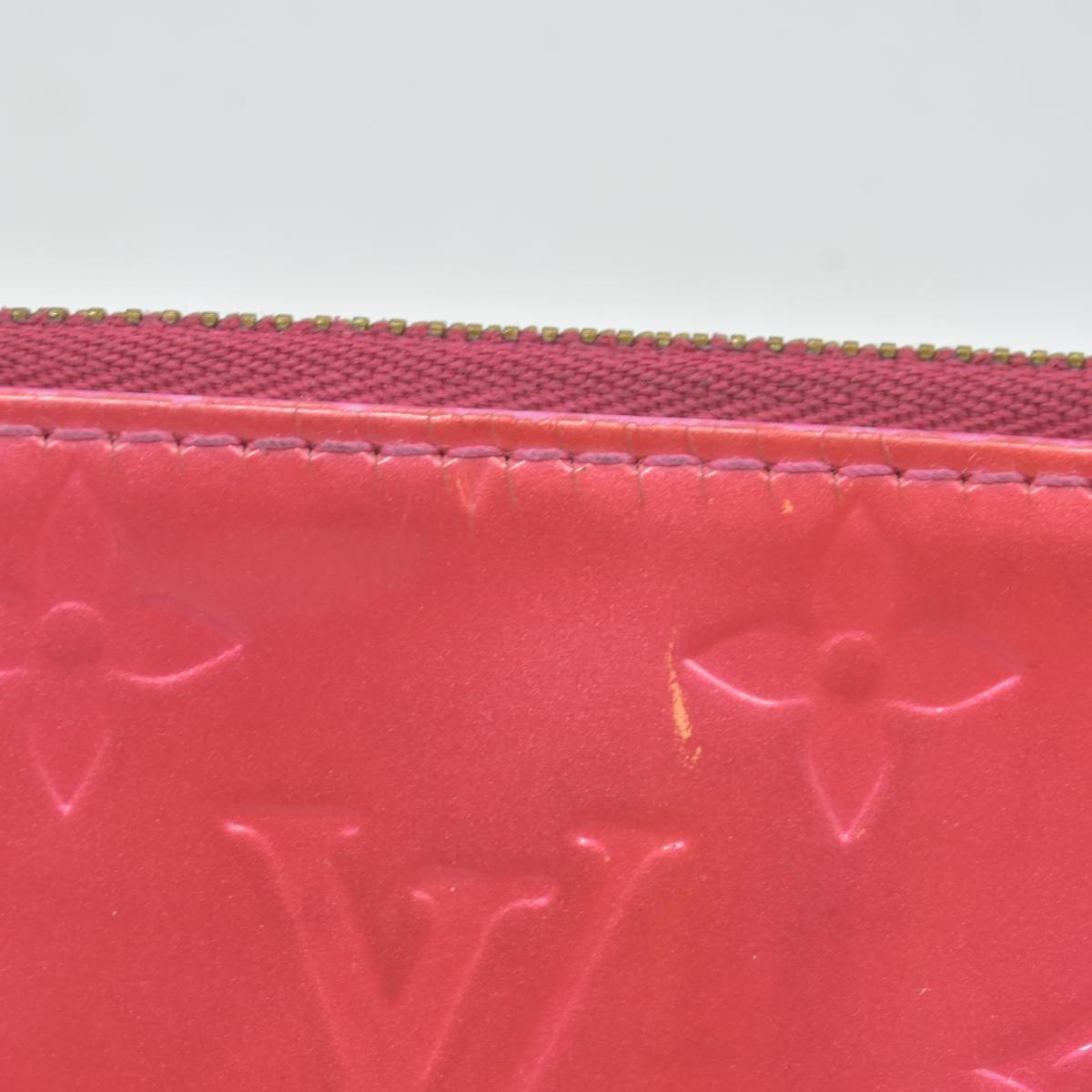 $490 Louis Vuitton Vernis Key Pouch Framboise CONSIGNMENT
