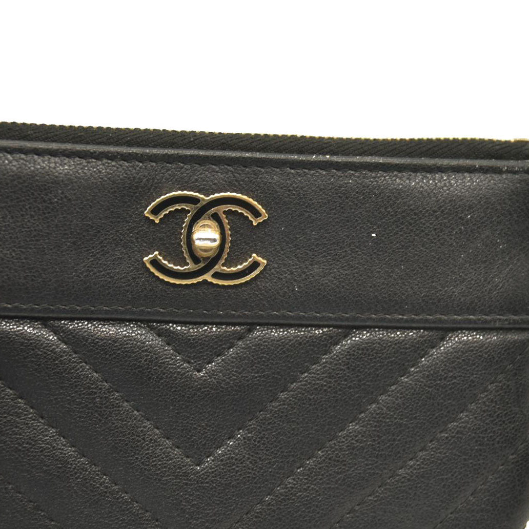 Chanel  Sheepskin Chevron Quilted Small Vintage Mademoiselle Cosmetic Case Black