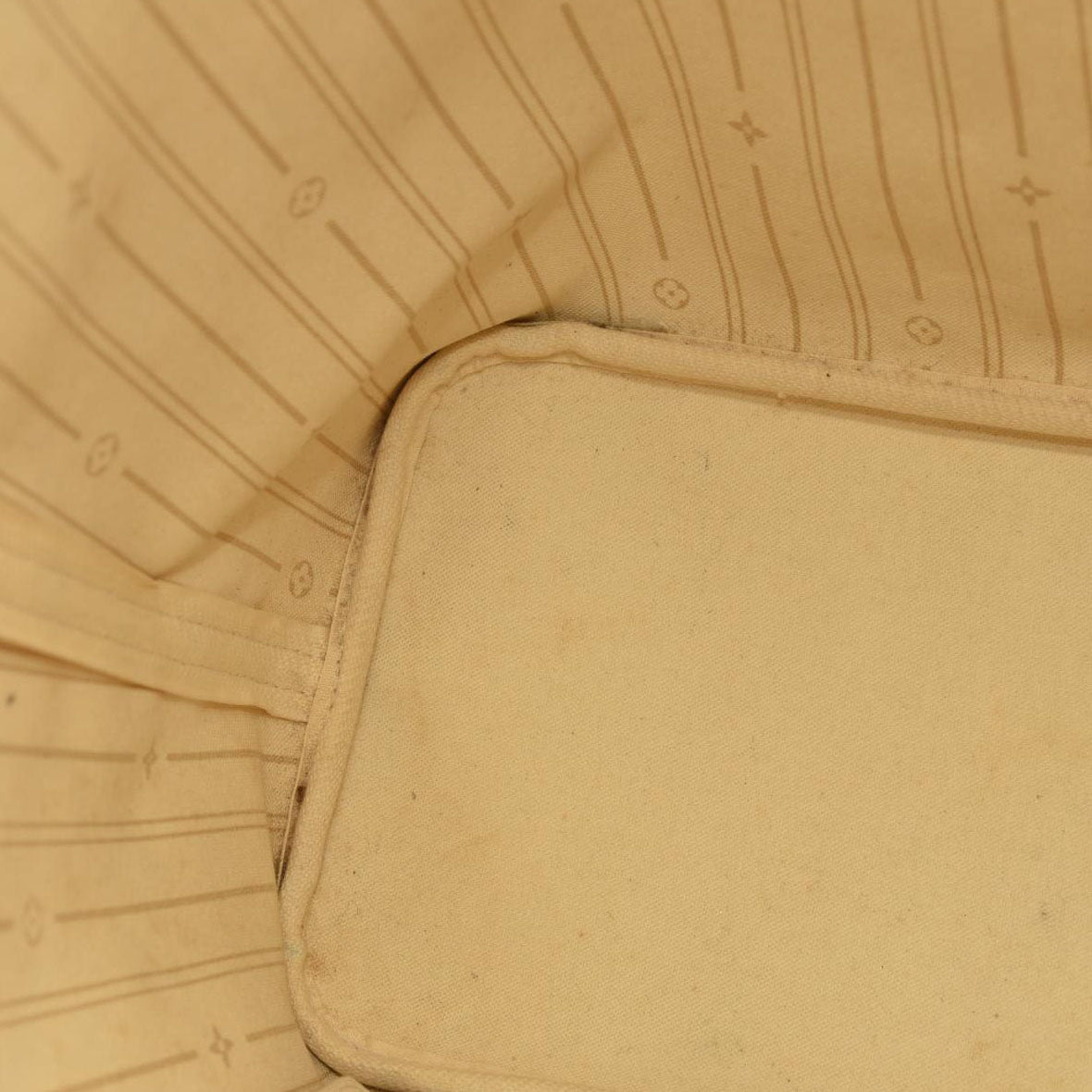 LOUIS VUITTON  Damier Azur Neverfull MM