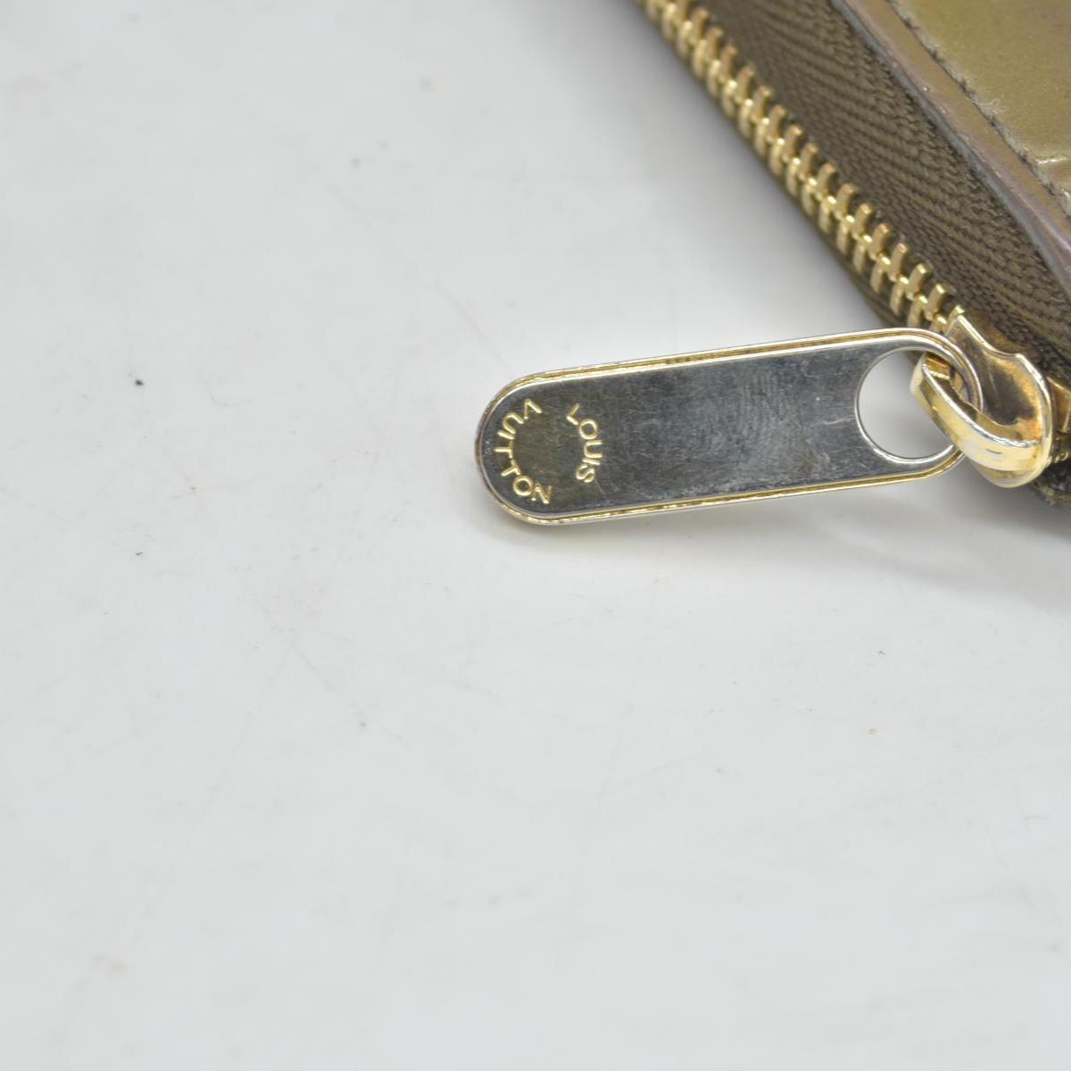 $520 Louis Vuitton Monogram Vernis Vernis Patent Leather Zippy Compact Wallet CONSIGNMENT