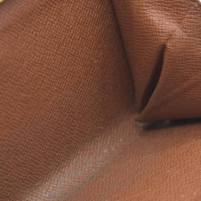 AUCTION $750 Louis Vuitton  Monogram French Purse Wallet