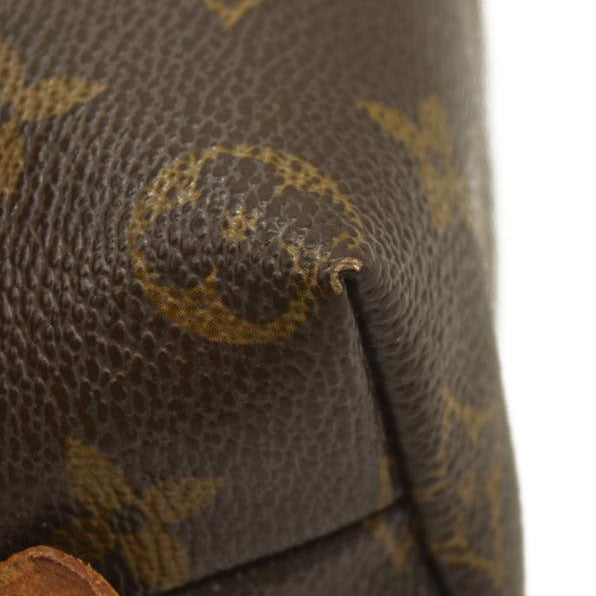 LOUIS VUITTON  Monogram Cosmetic Pouch  DK1142