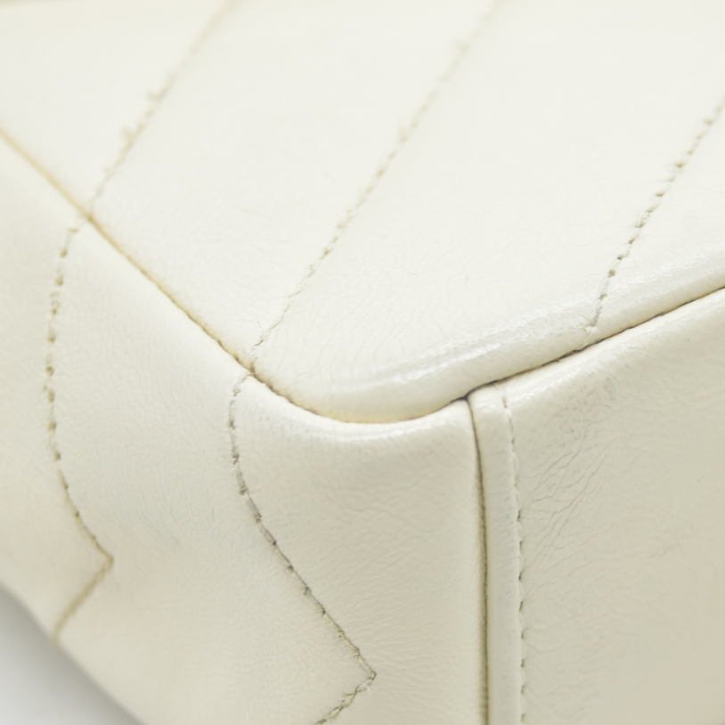 2016 $3400 Chanel Ivory Chevron Quilted Leather Paris-Seoul Coco Envelope Small Crossbody Bag