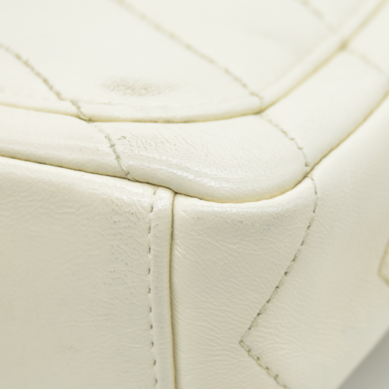 2016 $3400 Chanel Ivory Chevron Quilted Leather Paris-Seoul Coco Envelope Small Crossbody Bag