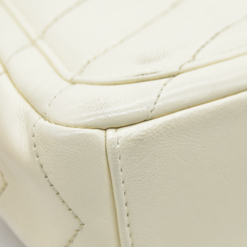 2016 $3400 Chanel Ivory Chevron Quilted Leather Paris-Seoul Coco Envelope Small Crossbody Bag