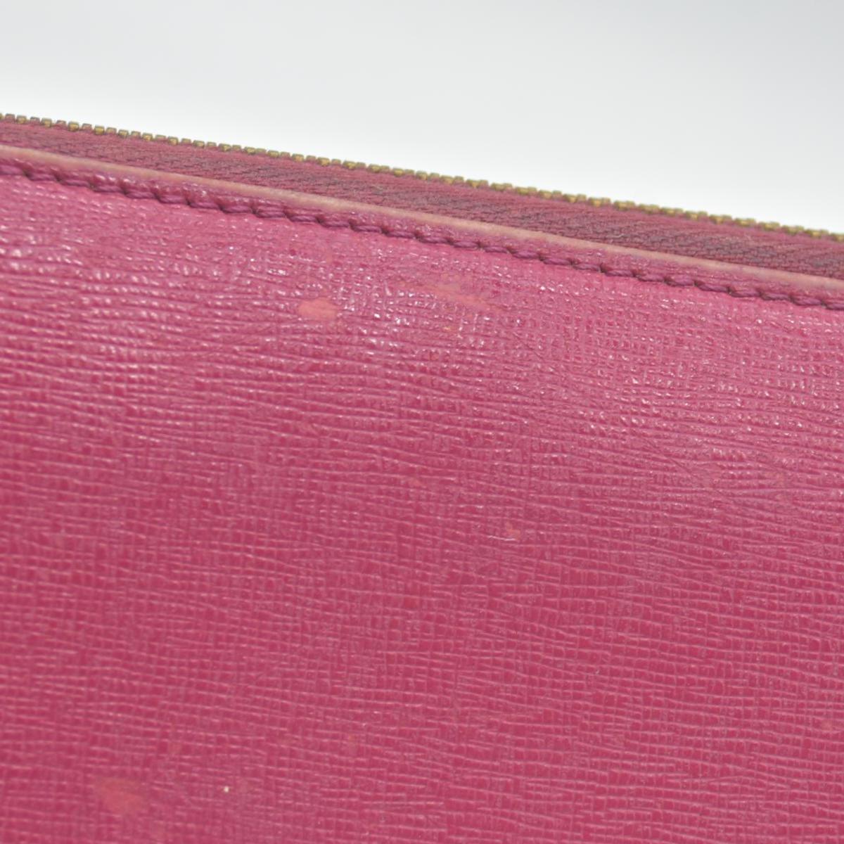 $850 Fendi Amarena Vitello Elite Leather Zippy Wallet CONSIGNMENT
