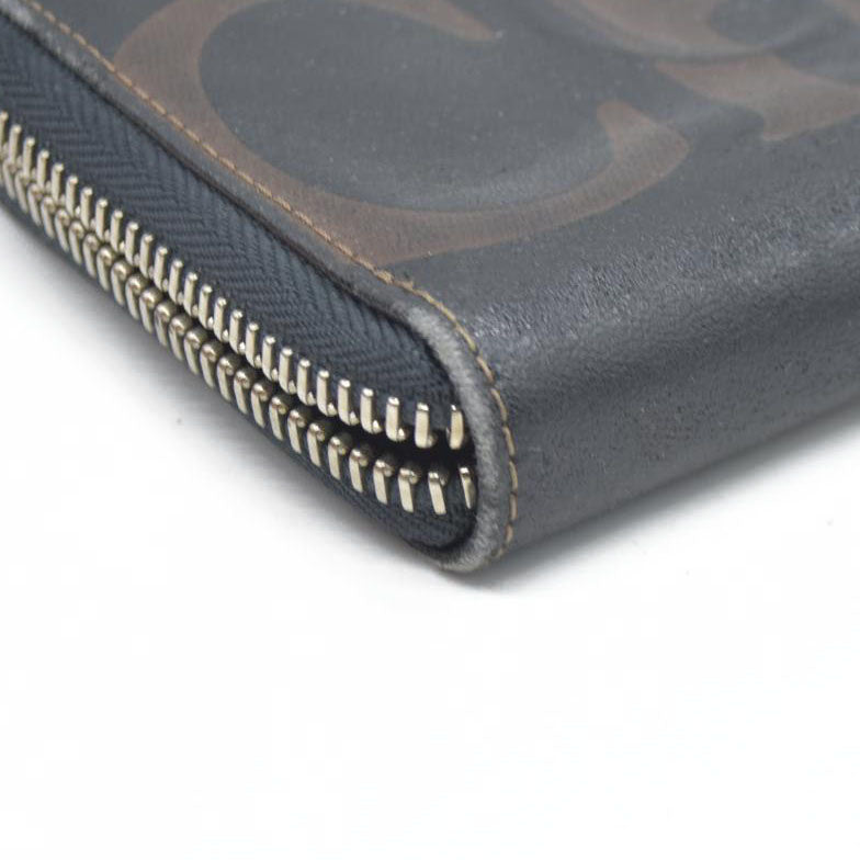 Chloe  Leather Eclipse Zipped Wallet