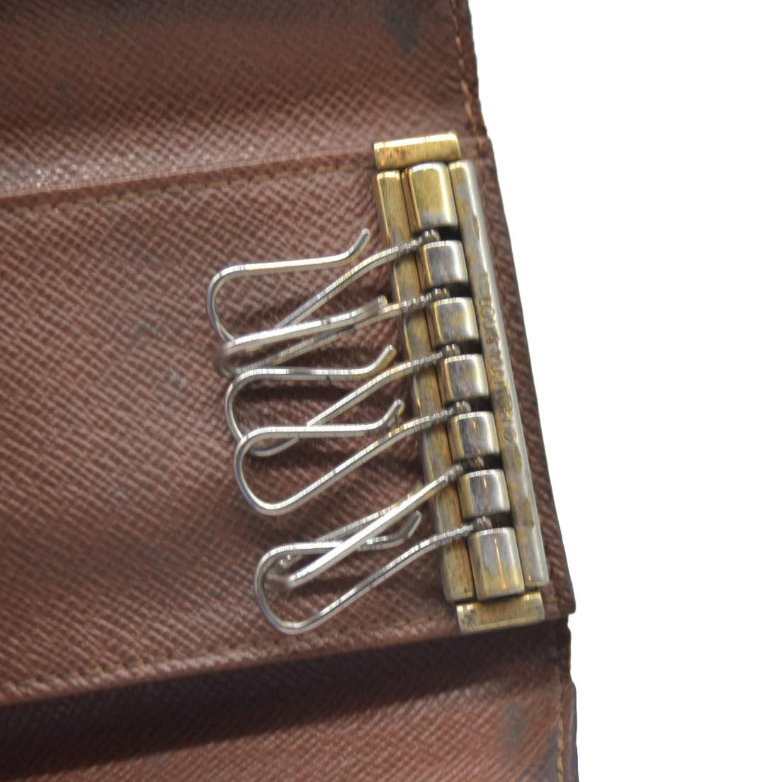 AUCTION $345 Louis Vuitton Monogram Multicles 6 Ring Key Case Brown CT2133