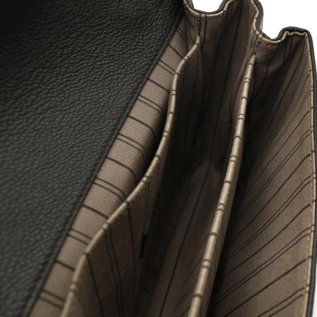 LOUIS VUITTON Empreinte Pochette Metis Black AR4146