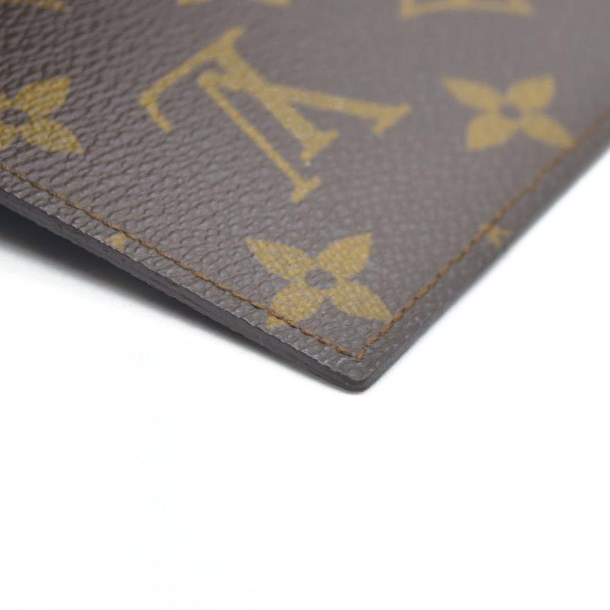 AUCTION $410 Louis Vuitton  Monogram Envelope