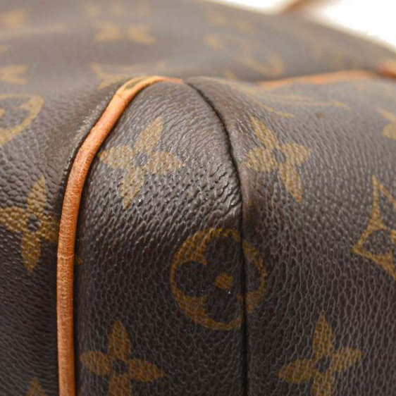 LOUIS VUITTON Monogram Totally PM