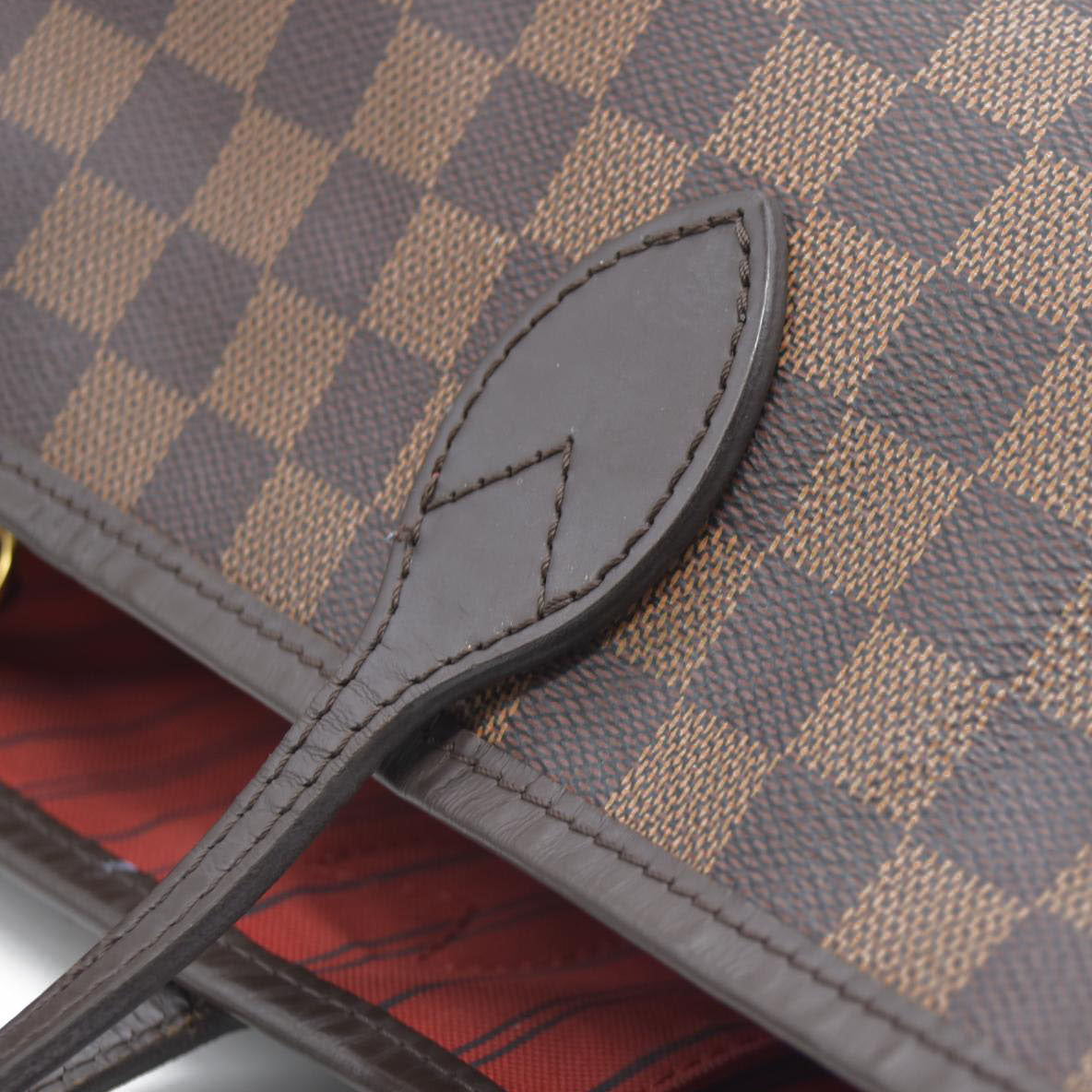 $2130 Louis Vuitton 2020 Damier Ebene Neverfull MM