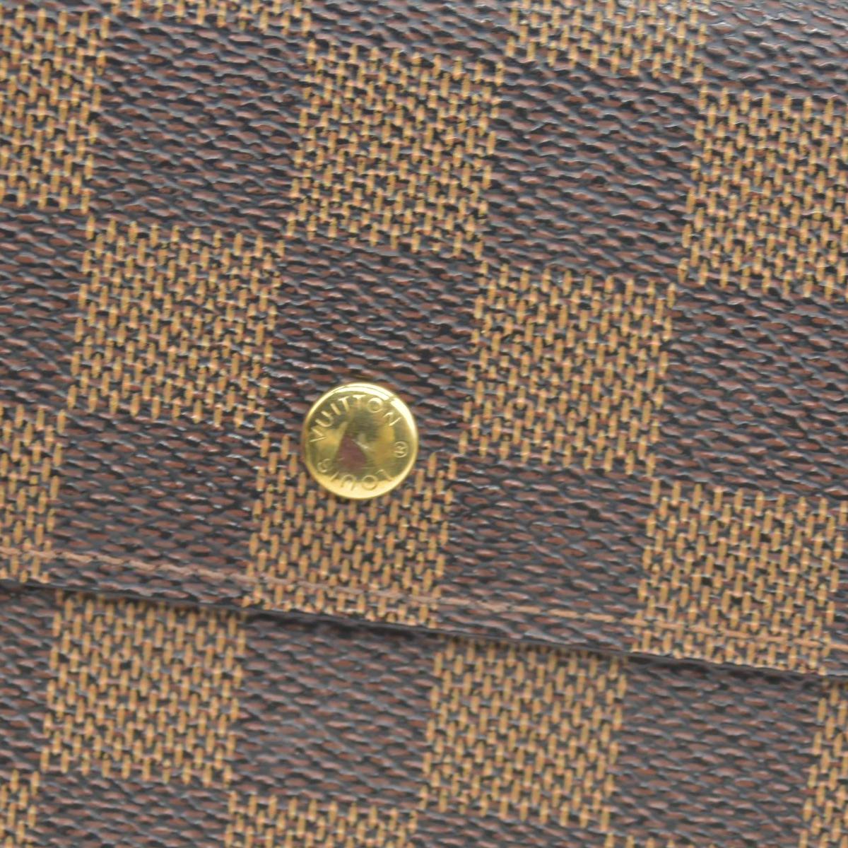 $775 2003 Louis Vuitton Damier Ebene Sarah Wallet CONSIGNMENT TH0063