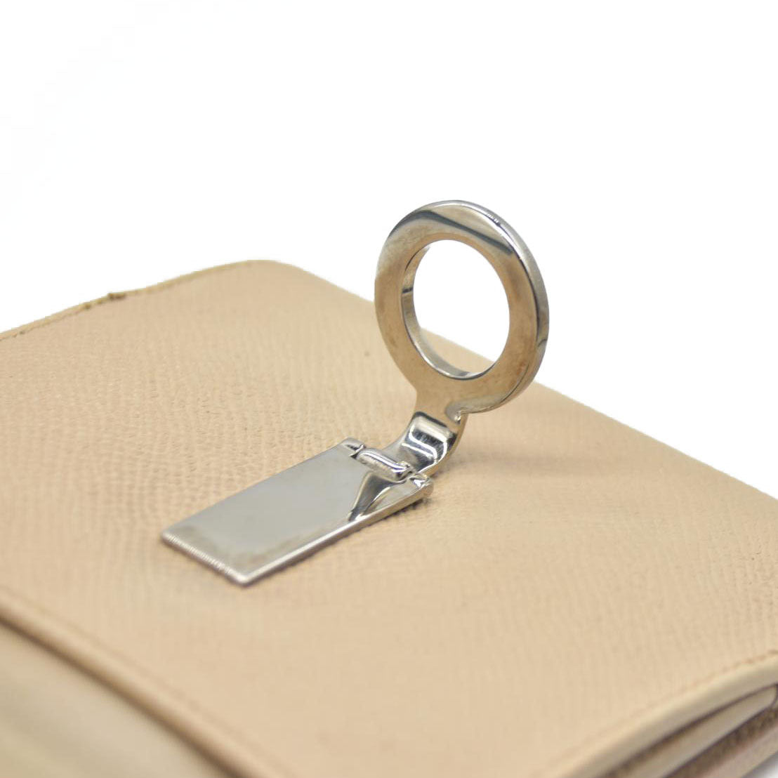 AUCTION $640 BVLGARI BVLGARIBVLGARI Leather Bifold Wallet Beige