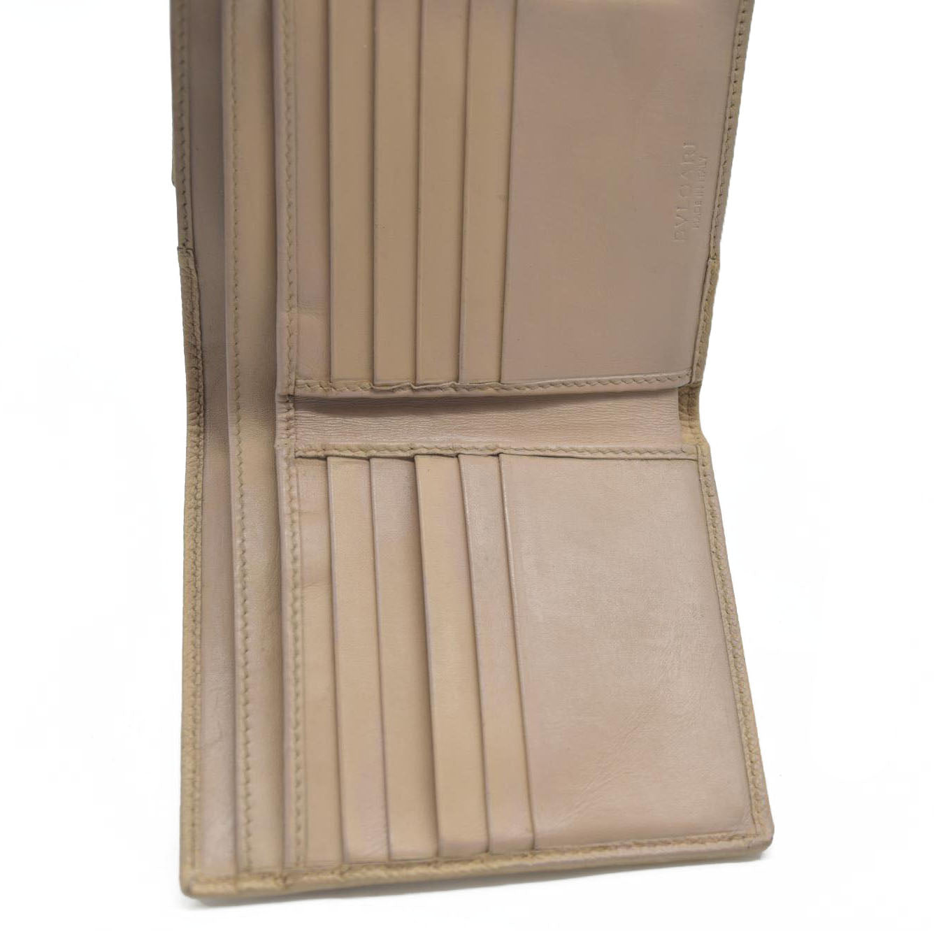 AUCTION $640 BVLGARI BVLGARIBVLGARI Leather Bifold Wallet Beige