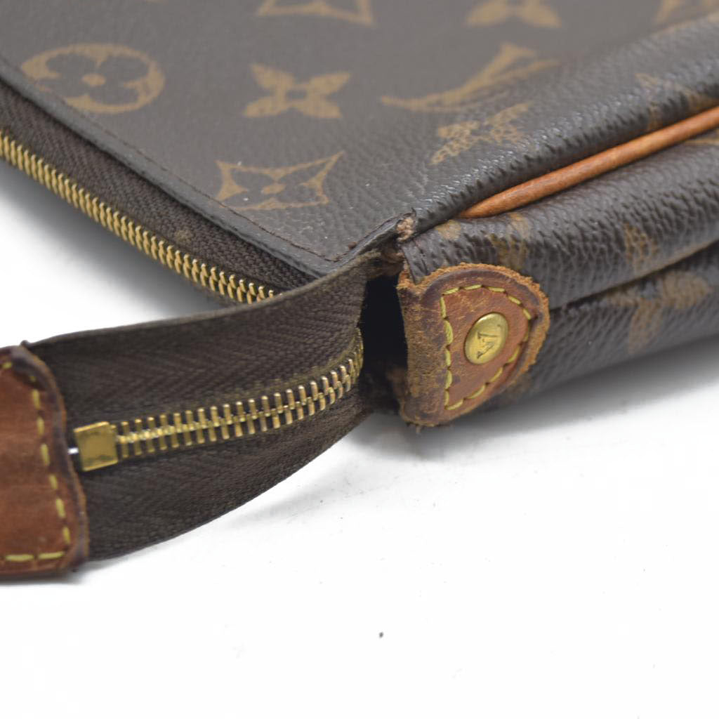 $1460 Louis Vuitton LV Monogram Eva Pochette