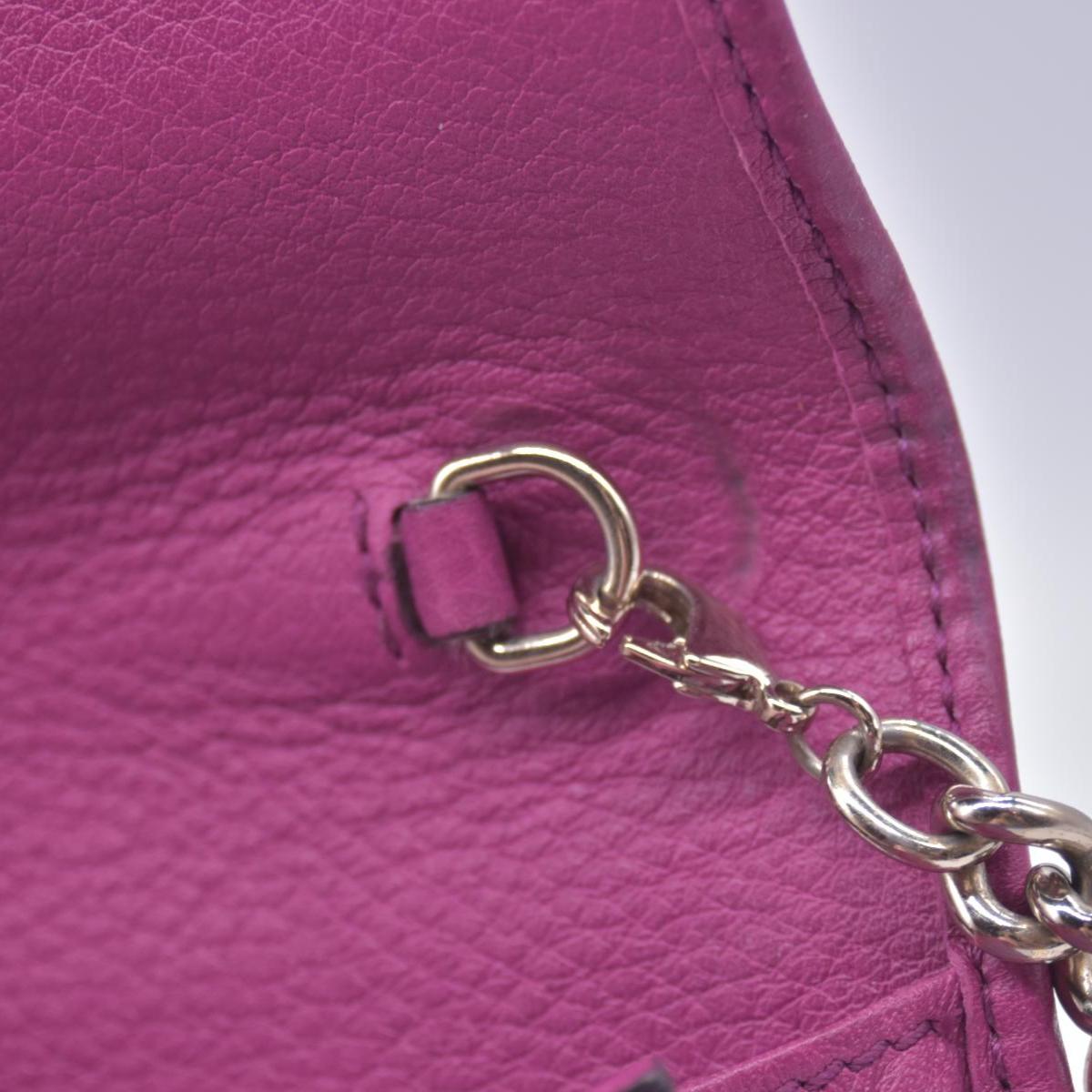 $850 Gucci Pebbled Calfskin Soho Wallet On Chain Fuchsia CONSIGNMENT