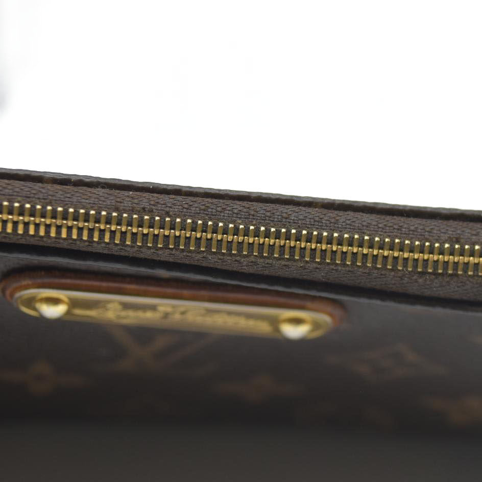 $1460 Louis Vuitton LV Monogram Eva Pochette