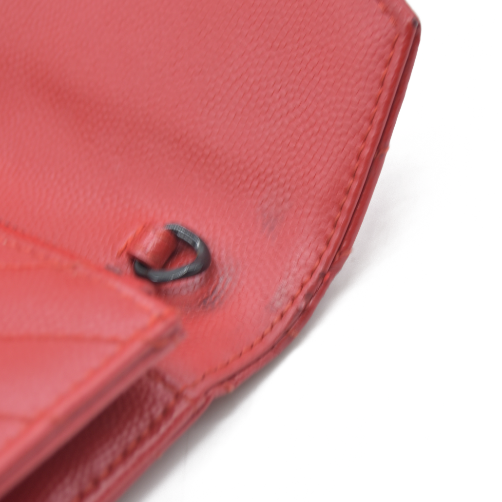 $1190 Saint Laurent Grain De Poudre Matelasse Chevron Monogram Envelope Chain Wallet Red