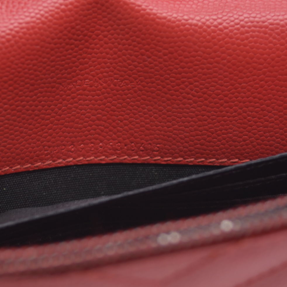 $1190 Saint Laurent Grain De Poudre Matelasse Chevron Monogram Envelope Chain Wallet Red