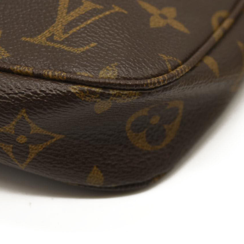 LOUIS VUITTON  Monogram Pochette Accessories NM CA3172