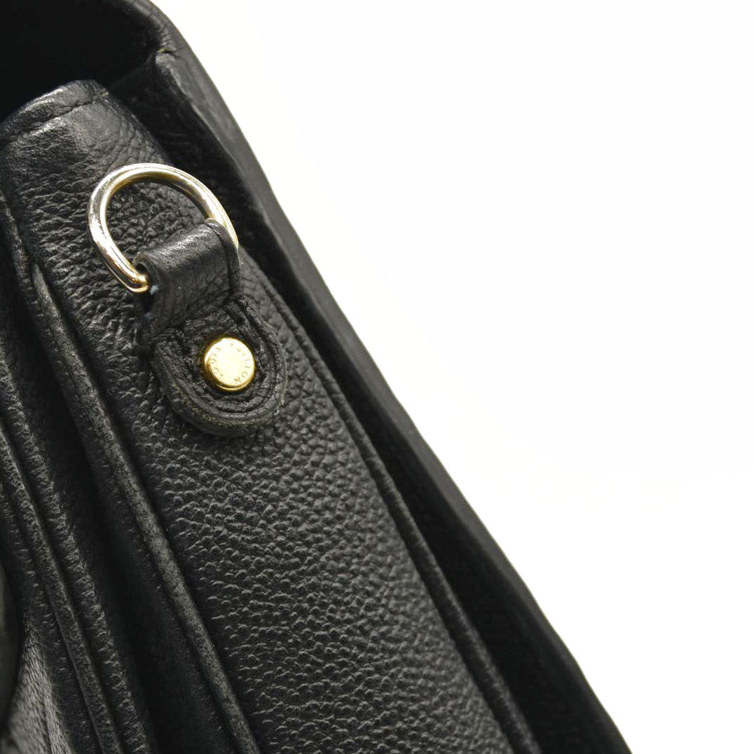 LOUIS VUITTON Empreinte Pochette Metis Black